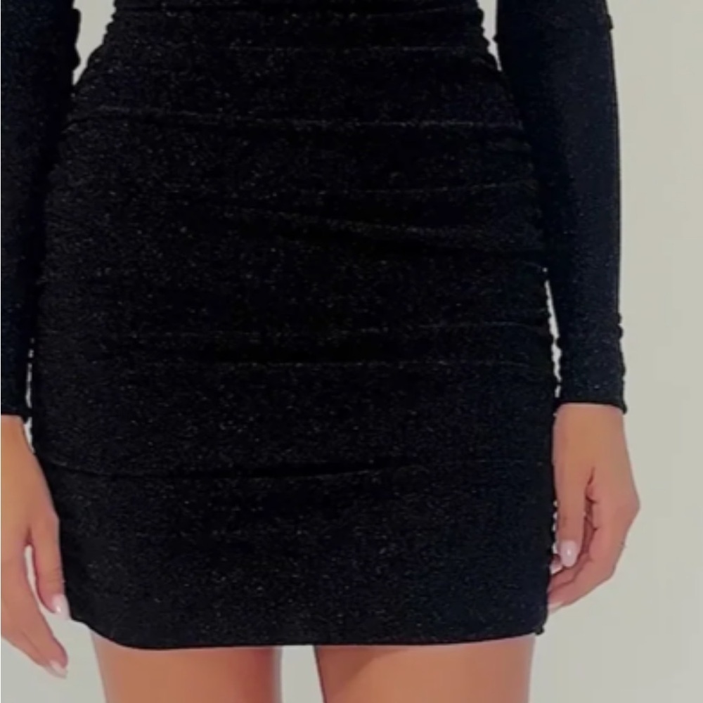 Lavender Brown Shimmering Black Long Sleeve Dress - Picture 4 of 4